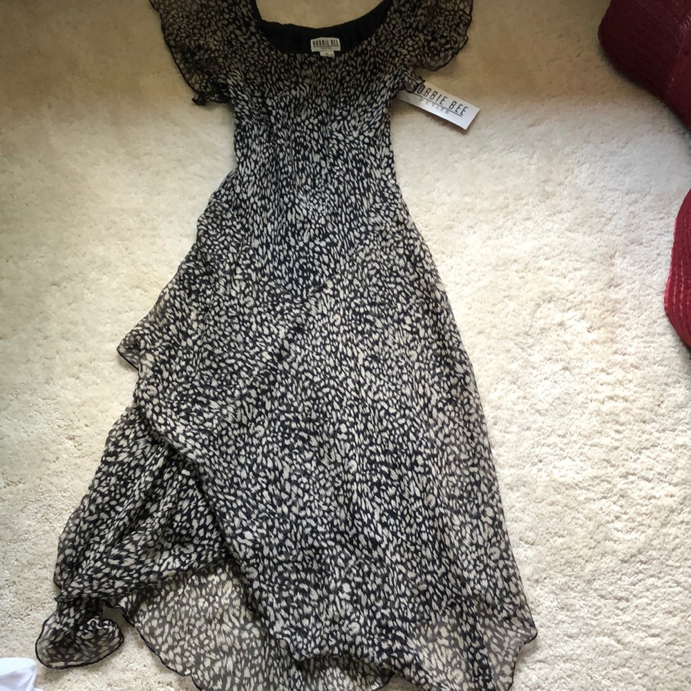 100% Silk dress size 8P - Picture 3 of 12